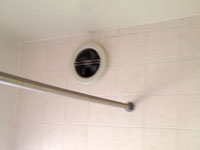 換気扇から浴室暖房乾燥機工事のリフォーム前