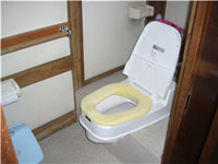 和式トイレから温水便座のリフォーム