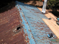 屋根のリフォーム前